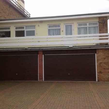 9 Gunfleet Court Appartement Clacton-on-Sea Buitenkant foto